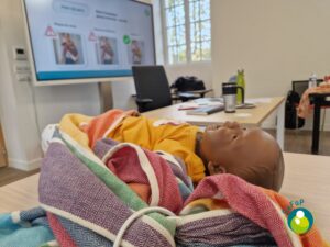 formation portage bébés en crèche