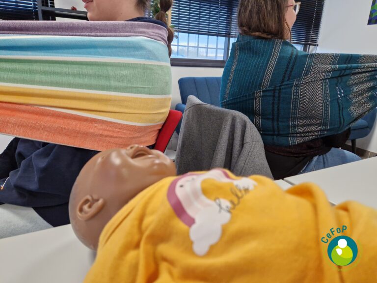 formation portage bébés et posture en crèche